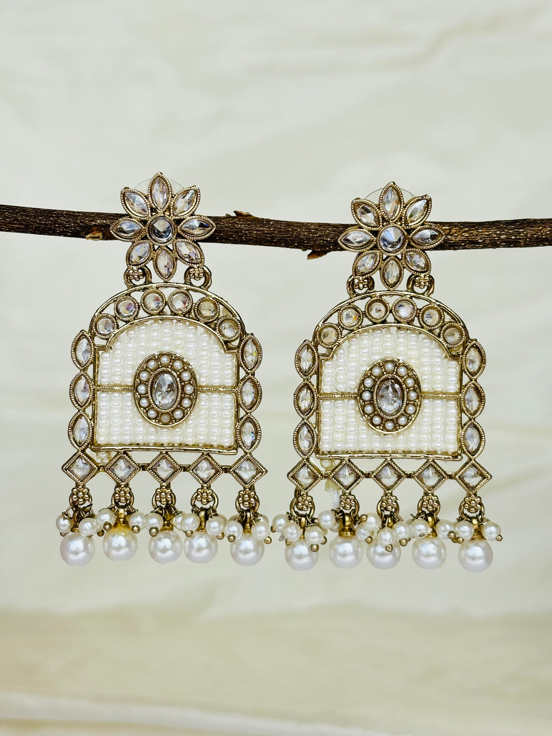 Ivory Earrings with Mangtika