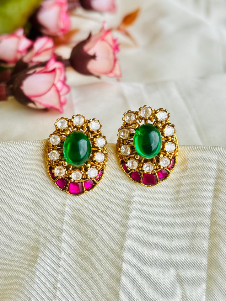 Oval Jadau Kundan Earrings