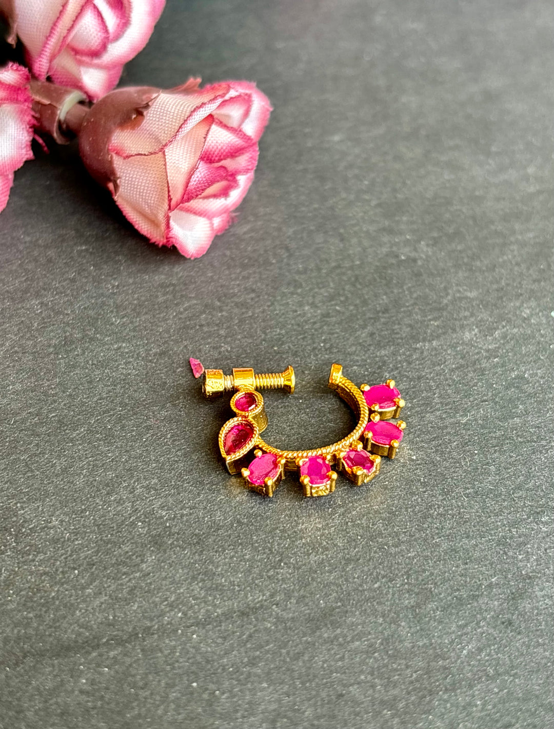 Kemp Nose Ring (Pressing right)