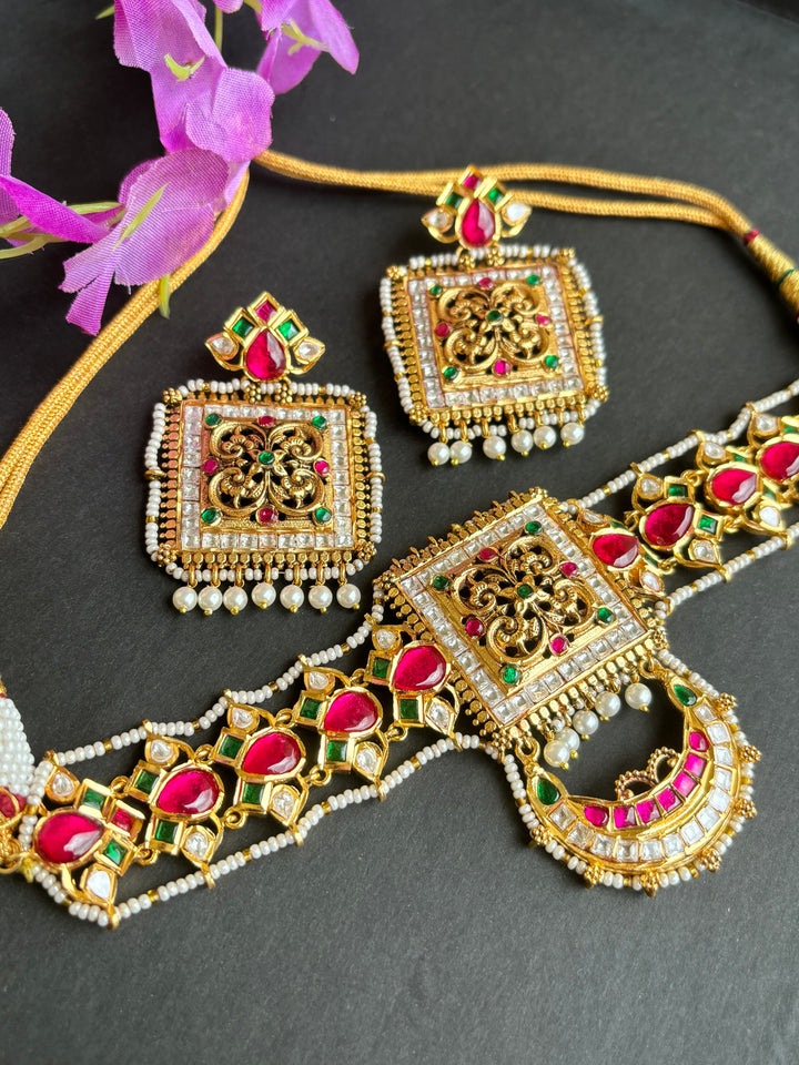 Kemp Choker Set