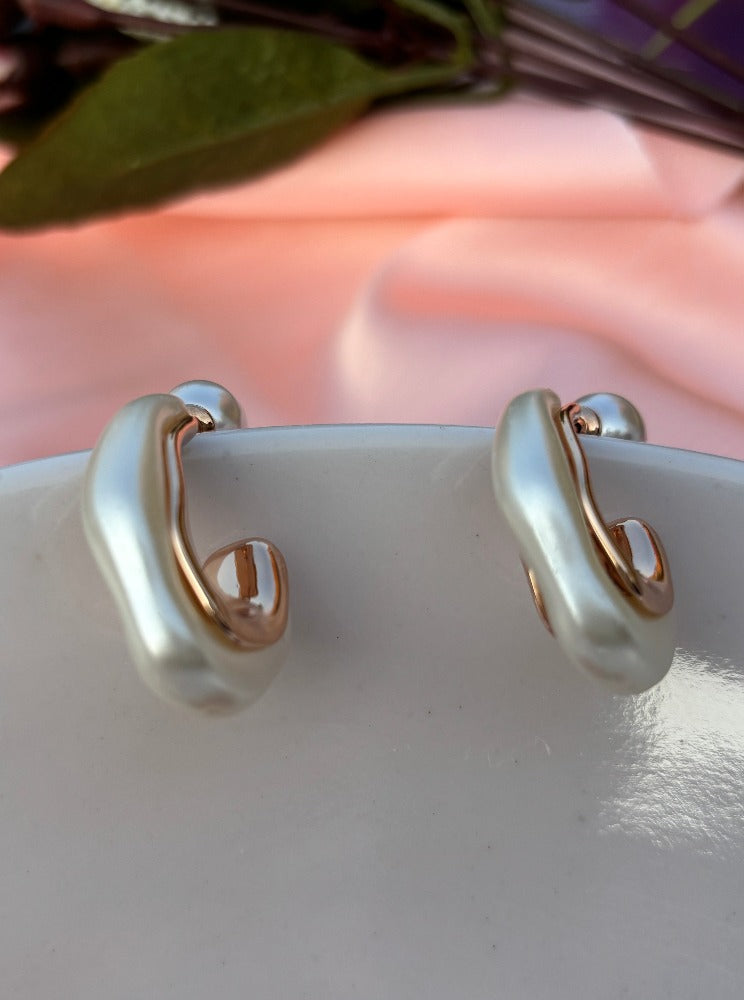 Ivory Hoops