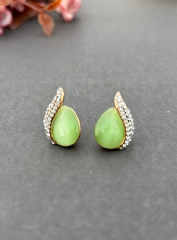 Olive Boond Studs