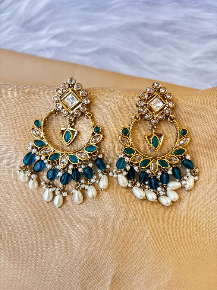 Blue Kundan Chandbalis