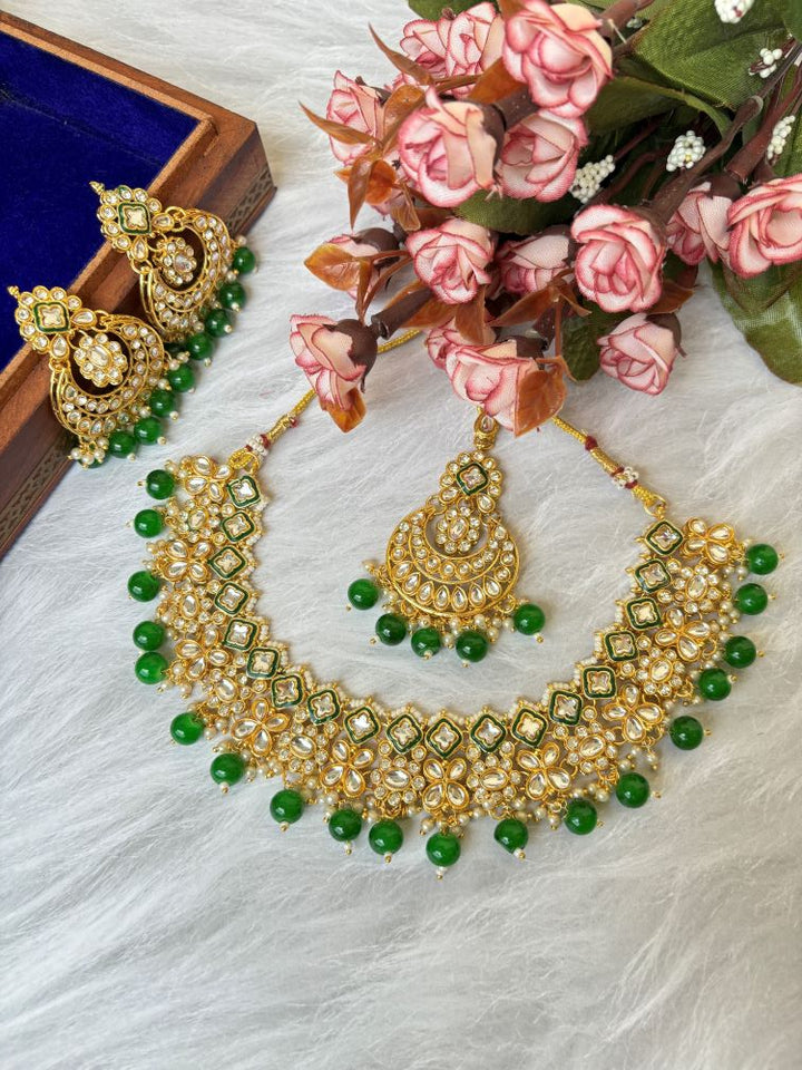 Emerald Kundan Necklace set