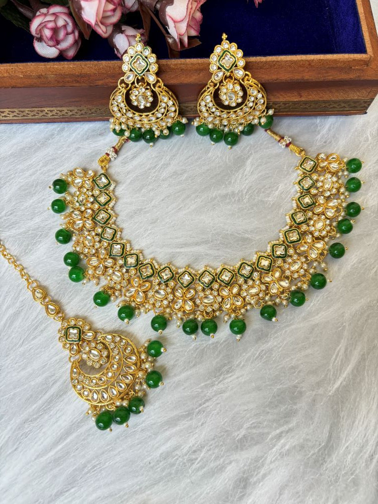 Emerald Kundan Necklace set