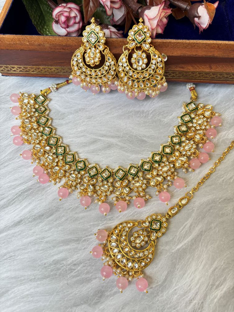 Light pink Beaded Kundan Necklace Set