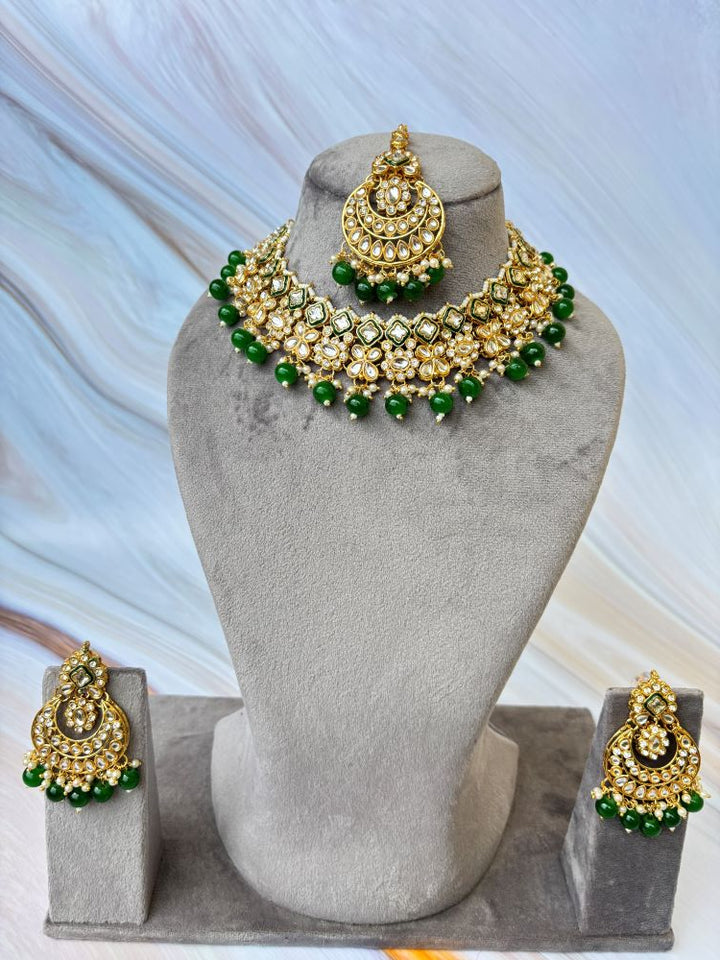 Emerald Kundan Necklace set